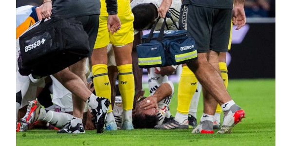 Real Madrids högerback Dani Carvajal är borta för säsongen Real Madrids högerback Dani Carvajal är borta för säsongen